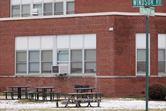 67% of students at Walter Stillman Elementary School in Tenafly, NJ are proficient in math.