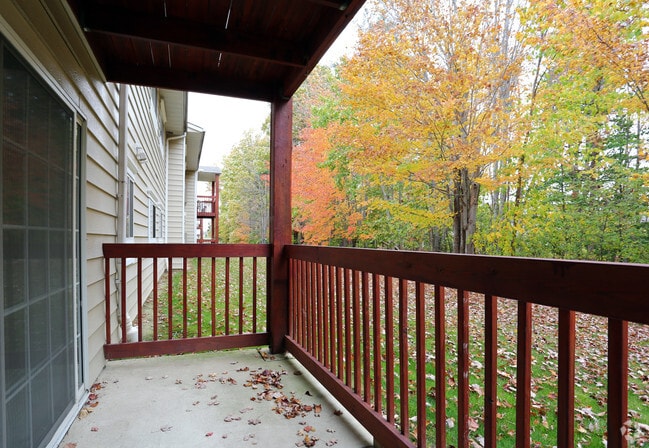 Glenwood Pointe, Twinsburg, OH 44087 - photo 2