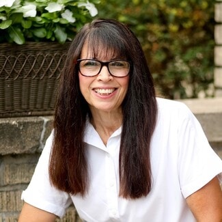Cynthia Busch
