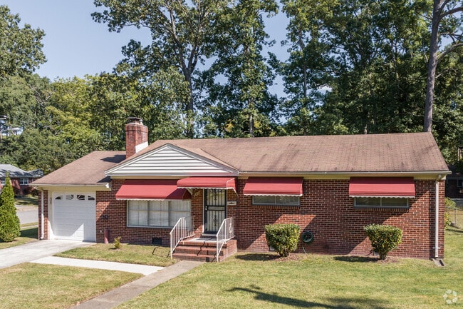 Window shades are a practical and familiar detail in many Ingleside residences.