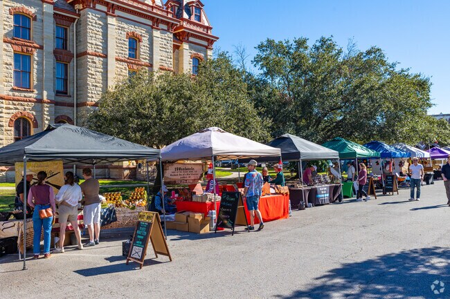 Lockhart’s Farmers Market is held every Saturday on Main Street.