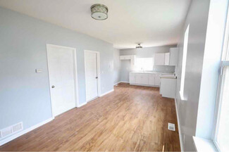 3470 N Richards St Unit lower, Milwaukee, WI 53212