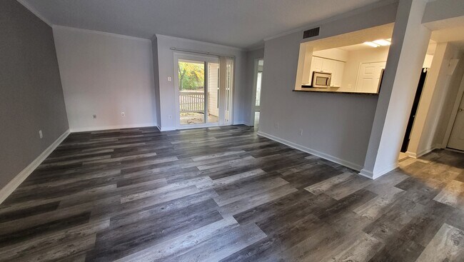 1509 Lincoln Way unit 104, McLean, VA 22102 - photo 4