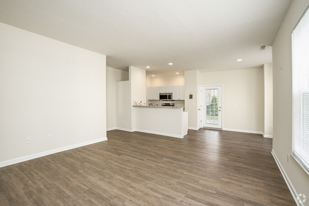 2BR, 2BA - 1,200SF - Living Room