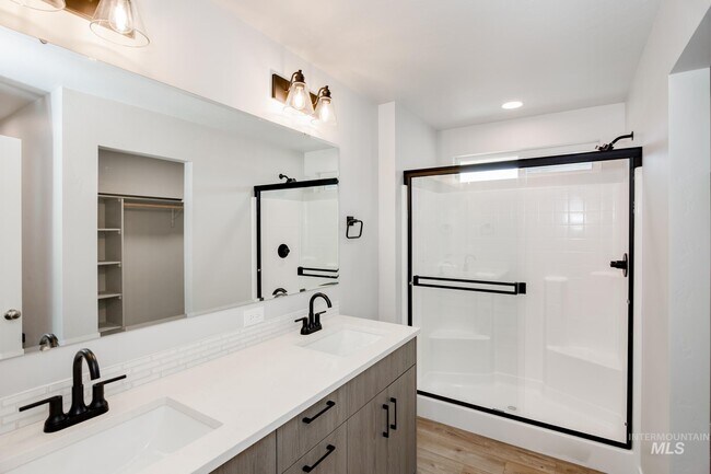 220 Moose St, Horseshoe Bend, ID 83629 - photo 5