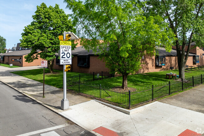 Siebert Elementary School is located in Schumacher Place, Columbus, Ohio.