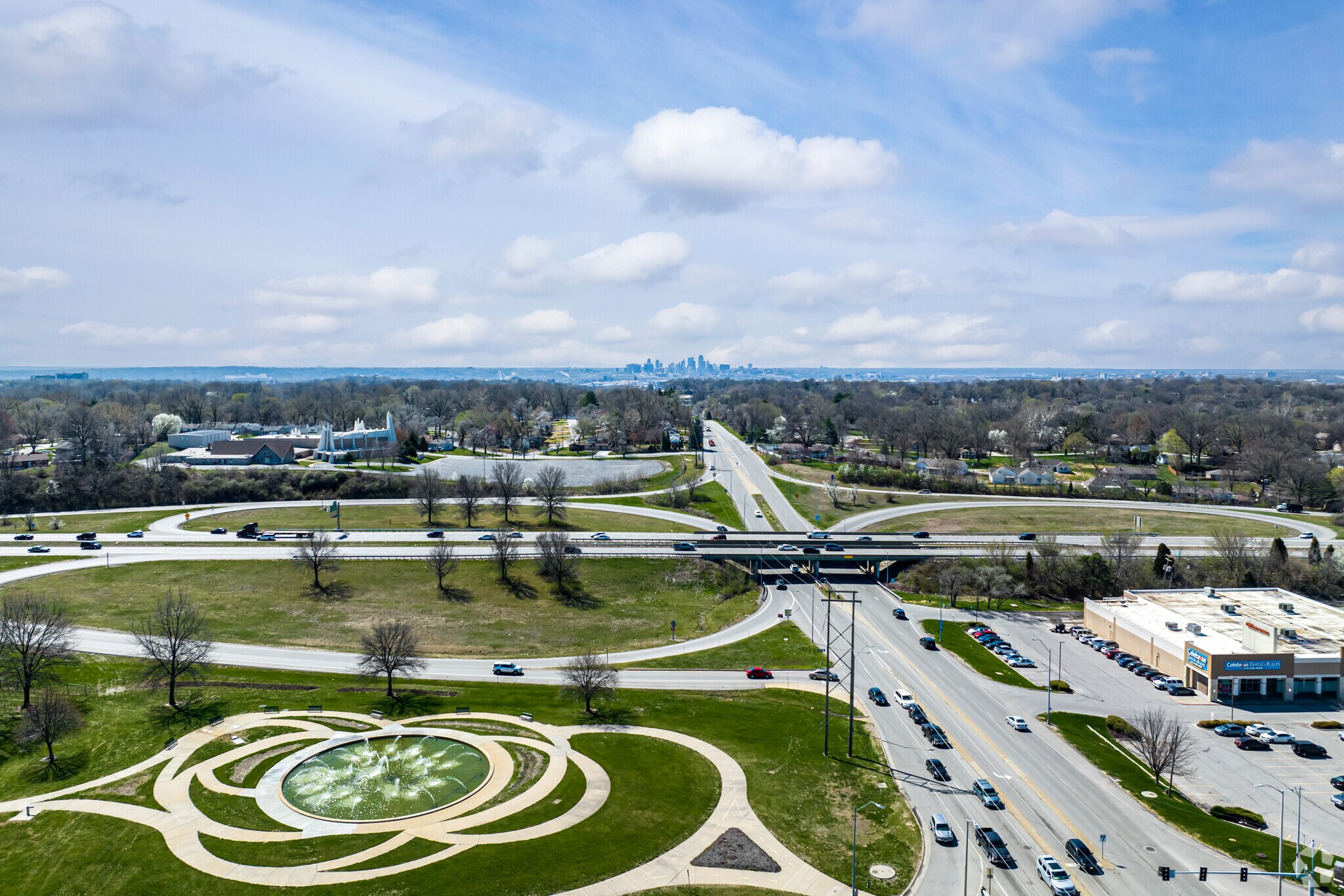 Crestview residents have nearby highway access to easily reach the rest of Kansas or Missouri.