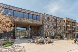 301 Burnsville Pkwy E, Burnsville, MN 55337