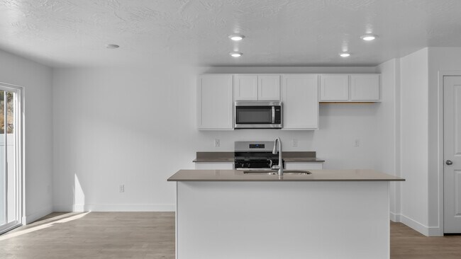 2964 W Lagrand St unit 1161, Cedar City, UT 84720 - photo 5