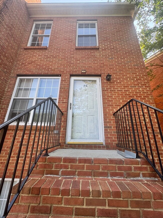 75 Davis Mill Ct, Lawrenceville, GA 30044 - photo 4