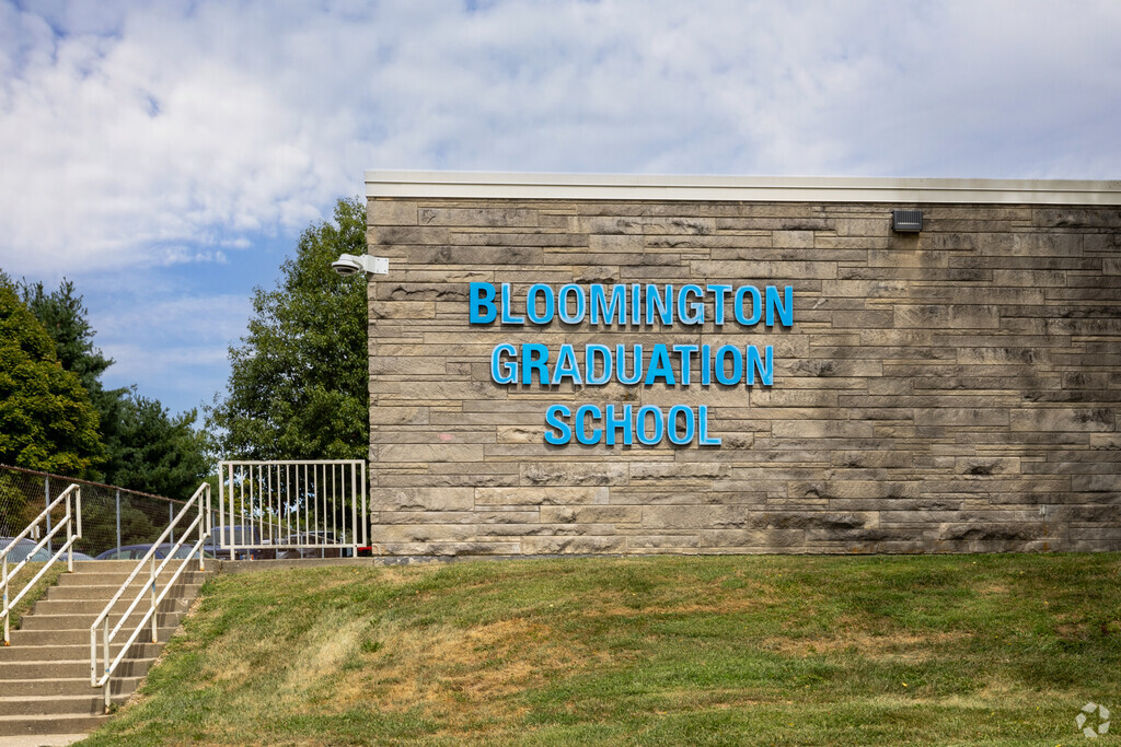 Bloomington Graduation School is an above average, public school located in Bloomington, IN.