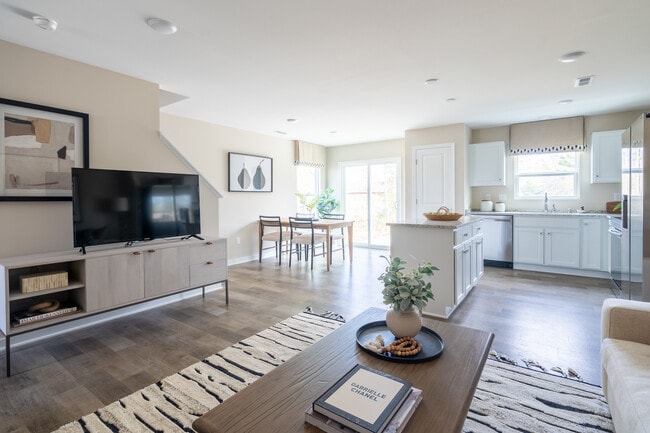 932 Encore Autumn Ln, Richmond, VA 23227 - photo 4