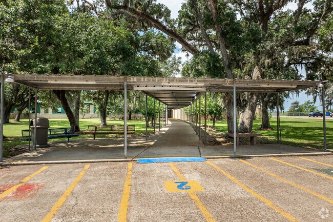 S.F. Austin Elementary has a student body of 265 students.