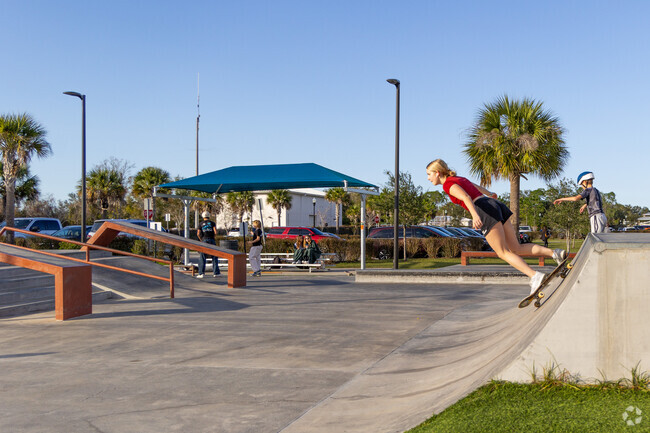Carrollwood Village Park has a great skate park to enjoy for locals and visitors alike, and is near by to Calusa.