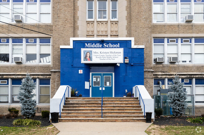 Roselle Park Middle School is ranked 397 in New Jersey Middle Schools.