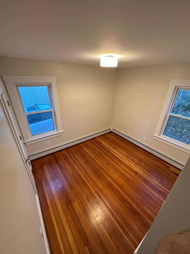 176 Hillside Ave unit 2, Pawtucket, RI 02860 - photo 7