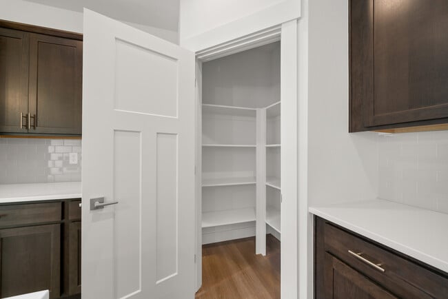 1522 Cyril Way, Belgrade, MT 59714 - photo 7