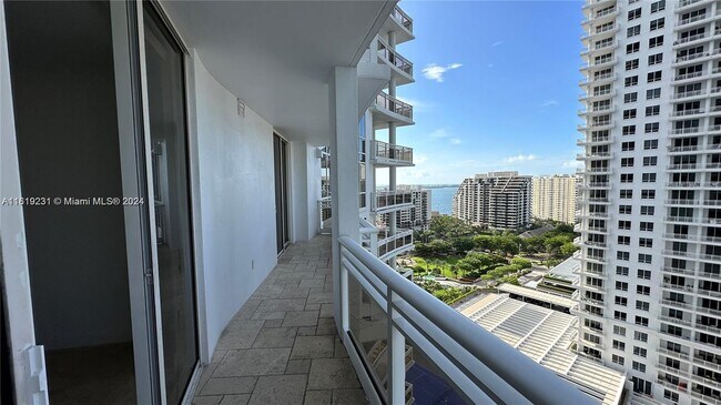 901 Brickell Key Blvd unit 2106, Miami, FL 33131 - photo 7
