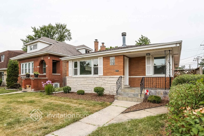 2652 Maple St, Franklin Park, IL 60131 - photo 2