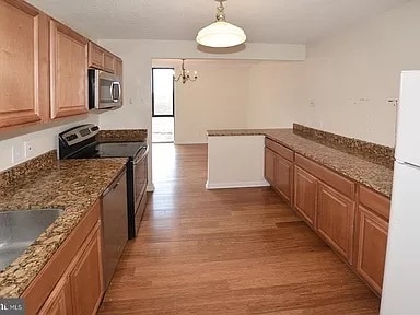 Idylwood Towers unit 602, Falls Church, VA 22043 - photo 4