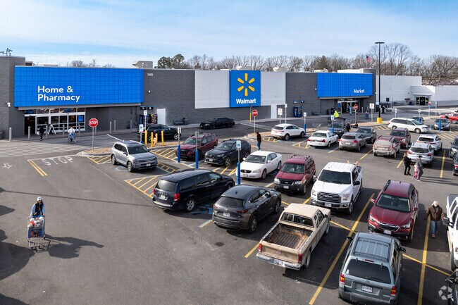 Stock up on essentials at Walmart in Rolla, MO for your everyday needs.