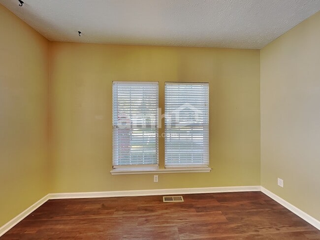 285 Coyote Dr, Maineville, OH 45039 - photo 6