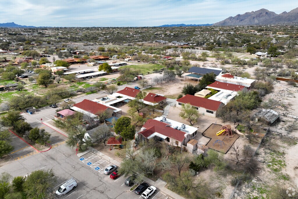 Khalsa Montessori School is a free public charter school for grades k-8 in Tucson, AZ.