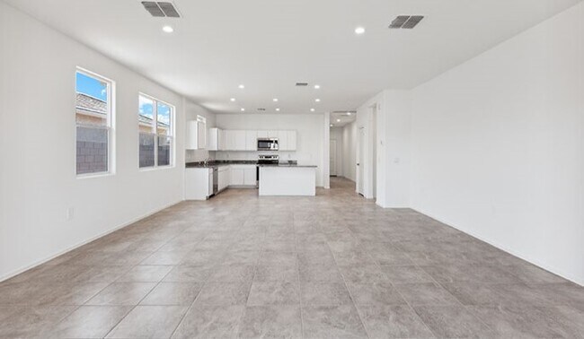 8485 W Clemente Way, Florence, AZ 85132 - photo 7