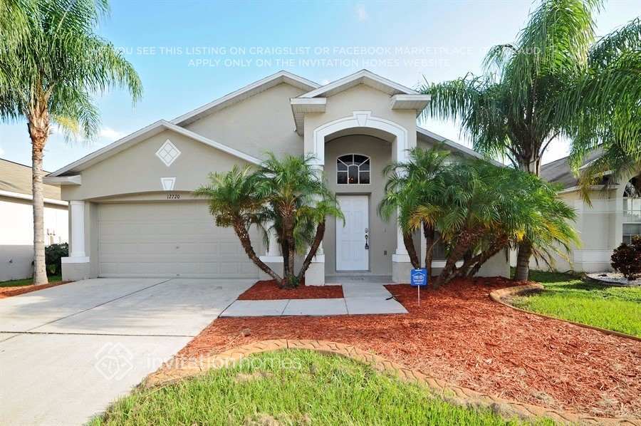 12720 Lake Vista Dr, Gibsonton, FL 33534 - photo 1