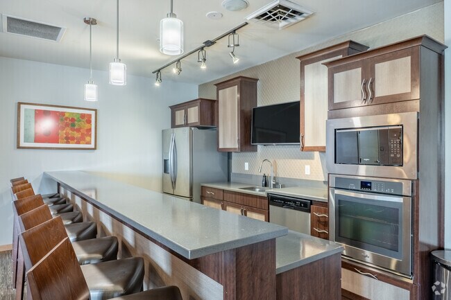 The Vue at Pinnacle Park, Fitchburg, WI 53713 - photo 4