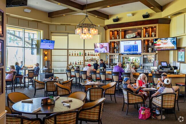 Sam Snead's is the perfect place to grab lunch and socialize after a round of golf in Lely Resort.