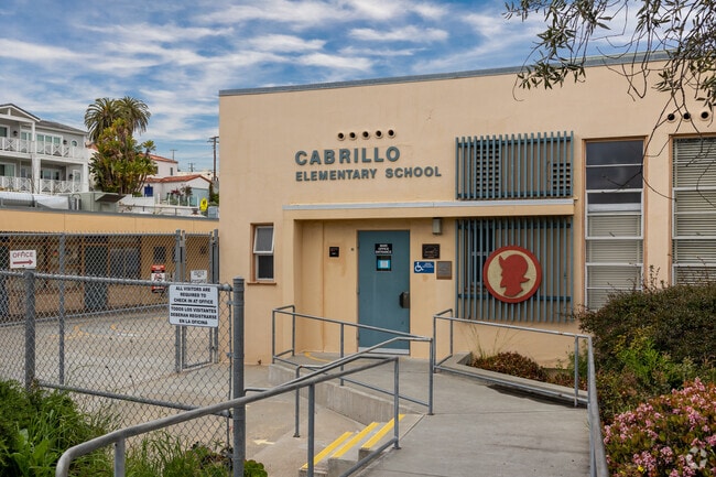 Cabrillo Elementary School is located near La Playa.