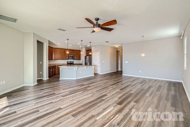 10514 Medford Lakes Dr, Riverview, FL 33578 - photo 6