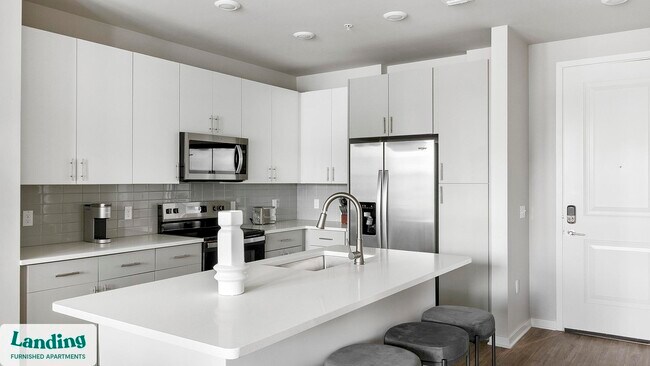 4902 Cosmos Cir unit 215.1410476, Wimauma, FL 33598 - photo 3