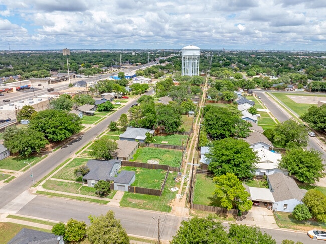 The Heart of Lubbock neighborhood is centrally located.