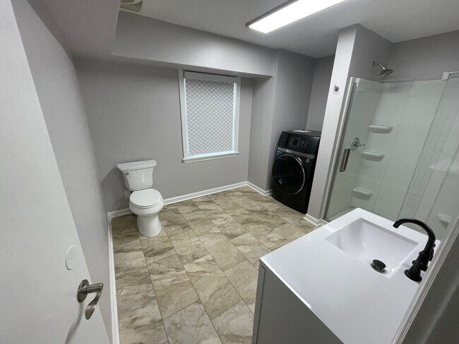 919 Pennsylvania Ave unit 2, Monaca, PA 15061 - photo 6