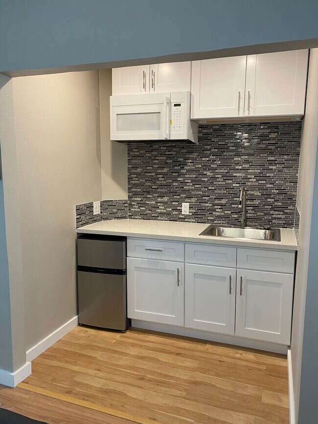 777 Stephens Ave, Fullerton, CA 92833 - photo 5