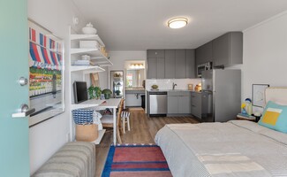 2070 Mcmillan Ave, North Charleston, SC 29405