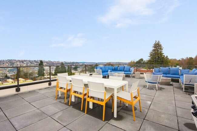 741 Harvard Modern studios with w/d in unit!, Seattle, WA 98102 - photo 6