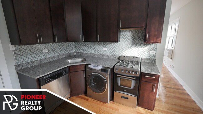 908 W George St unit 2900-A3, Chicago, IL 60657 - photo 7