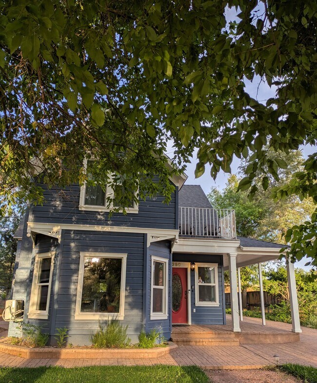 250 N 100 W, Kanab, UT 84741