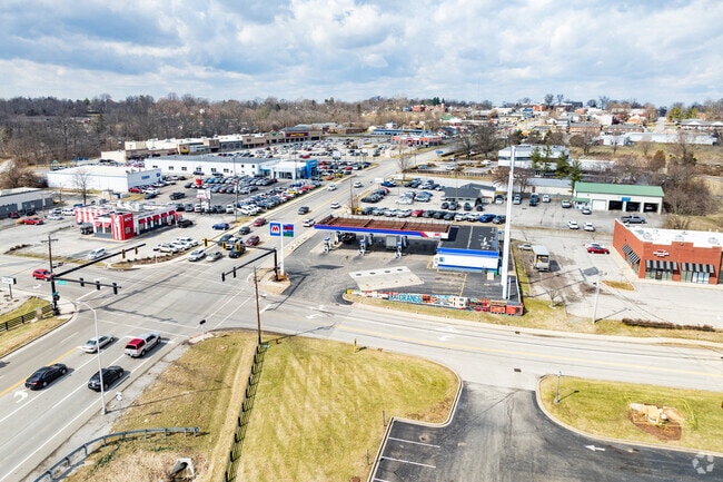 La Grange has a bustling retail district with lots of options you can choose from.