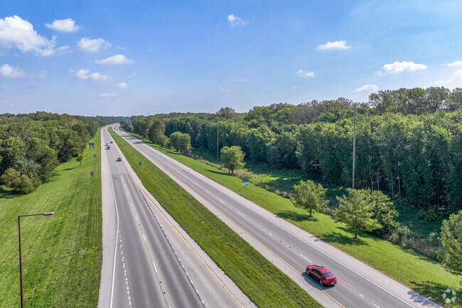 Youngston-Holliday Hills roads run throughout the area offering easy accessible roads.