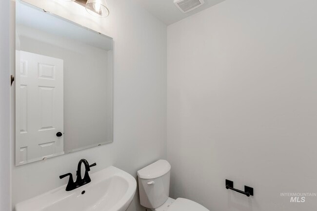 2542 W Fallon Loop, Nampa, ID 83651 - photo 3