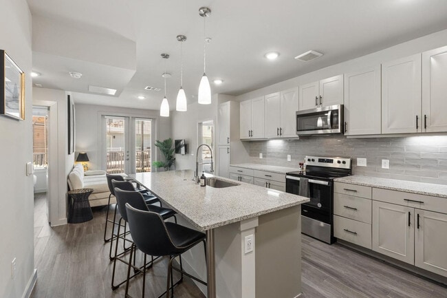 5820 1/2 Cameron Rd unit FL1-ID1364166P, Austin, TX 78723 - photo 7