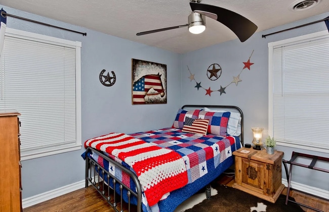 6416 Range Overlook Heights, Colorado Springs, CO 80922 - photo 6