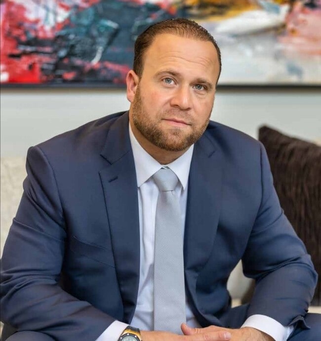 Agent Photo