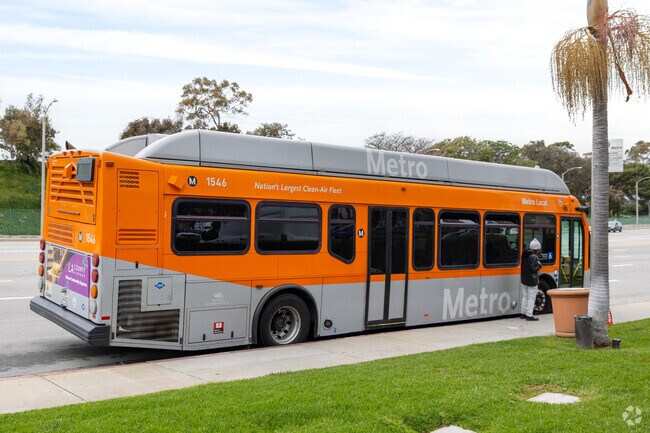 The Metro Bus has several convenient stops in El Segundo, CA.