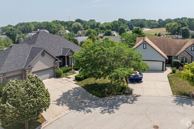 Large, Tudor-style homes are found throughout Fredonia.