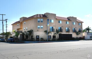 4854 Laurel Canyon Blvd, Valley Village, CA 91607